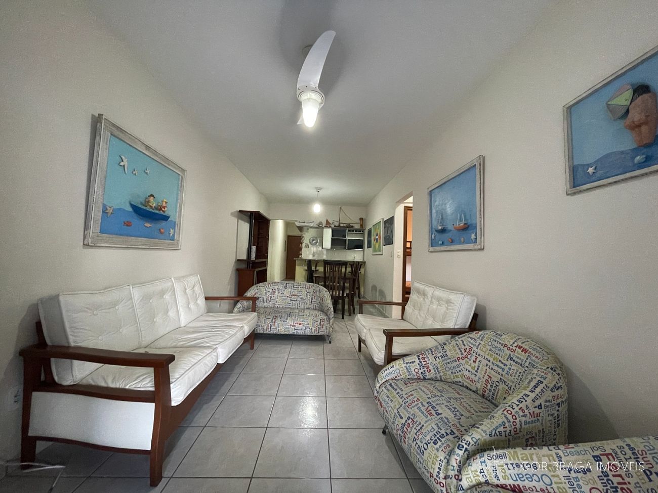 BELÍSSIMO APARTAMENTO, QUADRA MAR