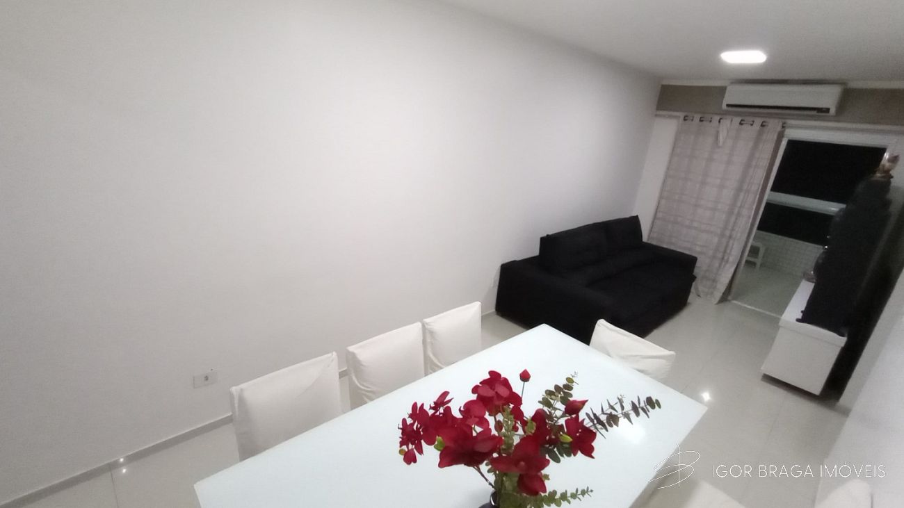 BELÍSSIMO APARTAMENTO COM ACABAMENTO FINO E LAZER COMPLETO