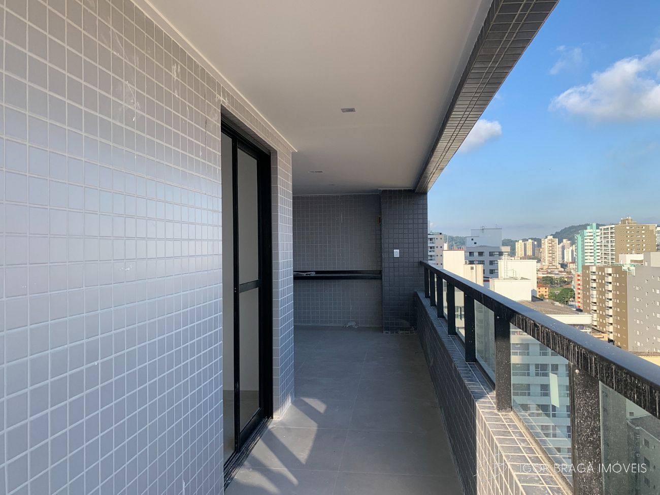 BELÍSSIMO APARTAMENTO EM CONSTRUÇÃO, COM LAZER COMPLETO