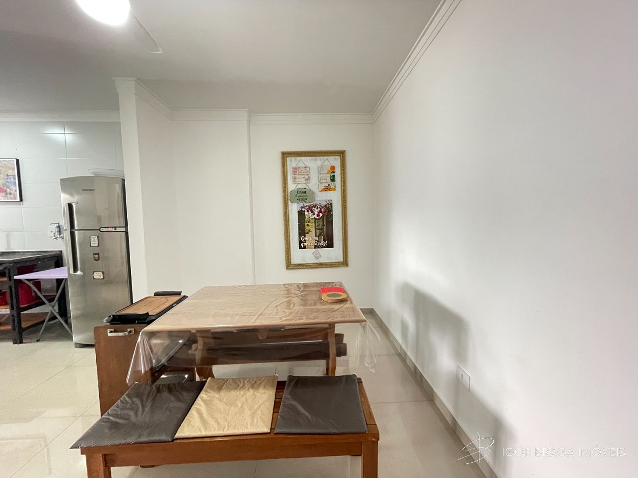 BELÍSSIMO APARTAMENTO COM ACABAMENTO FINO E LAZER COMPLETO