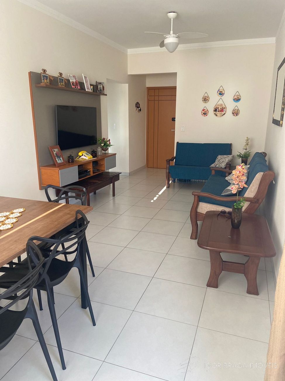 BELÍSSIMO APARTAMENTO COM ACABAMENTO FINO E LAZER COMPLETO