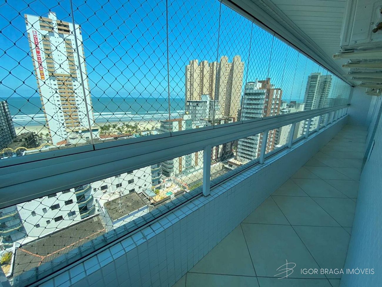 BELÍSSIMO APARTAMENTO, ACABAMENTO FINO E LAZER COMPLETO