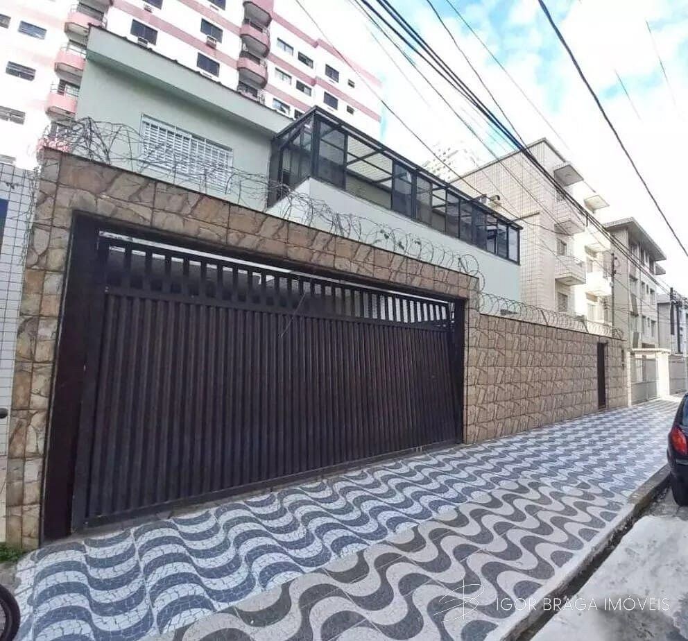 LUXUOSO SOBRADO DE ALTO PADRÃO, COM ACABAMENTO FINO