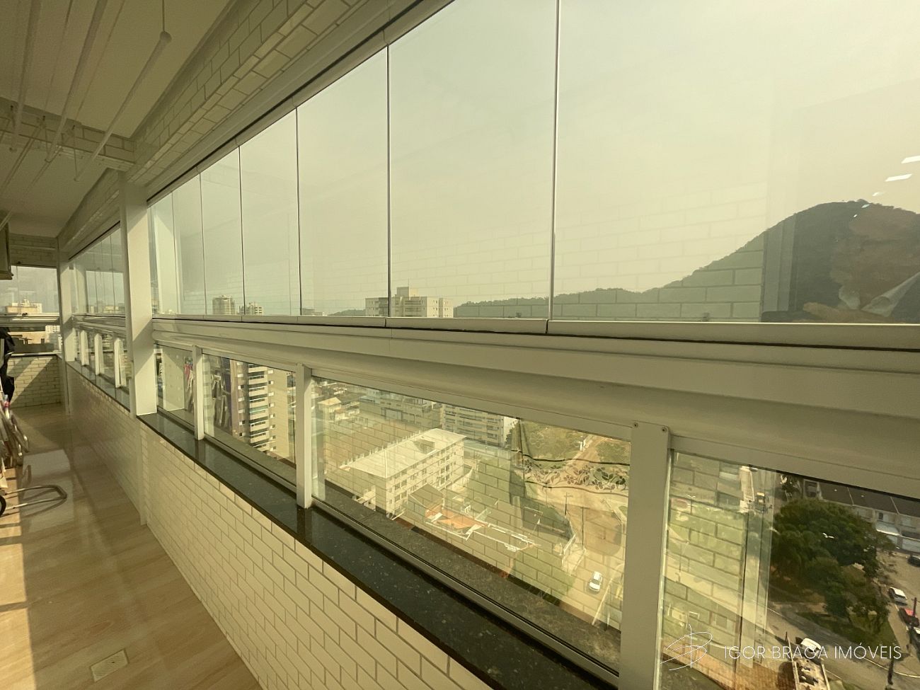 BELÍSSIMA COBERTURA, FINO ACABAMENTO E AMPLA