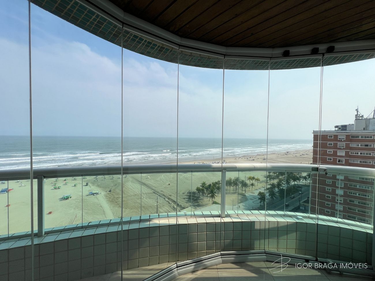 BELÍSSIMO APARTAMENTO, ACABAMENTO FINO E LAZER COMPLETO