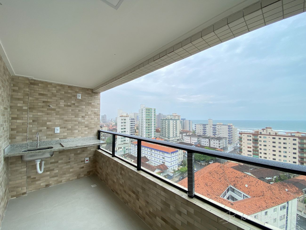 EXCELENTE APARTAMENTO, FINO ACABAMENTO E LAZER COMPLETO