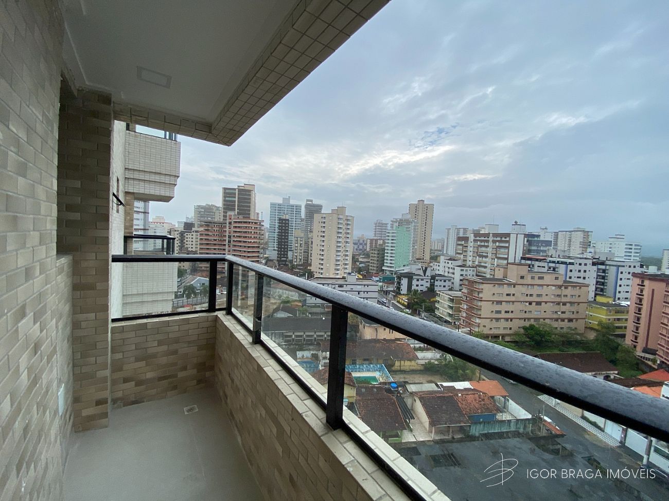 EXCELENTE APARTAMENTO, FINO ACABAMENTO E LAZER COMPLETO