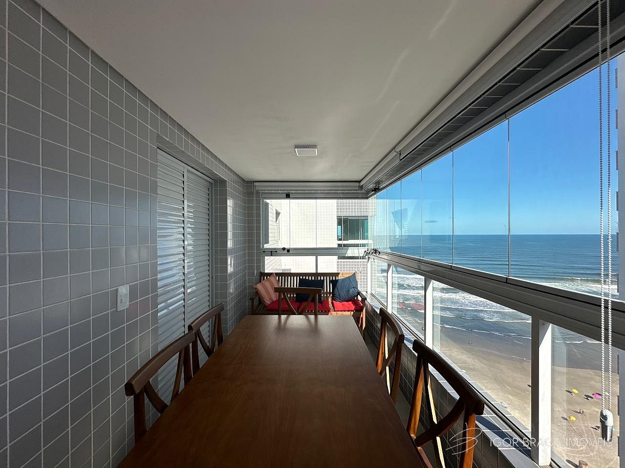 EXCELENTE APARTAMENTO, FINO ACABAMENTO E LAZER COMPLETO