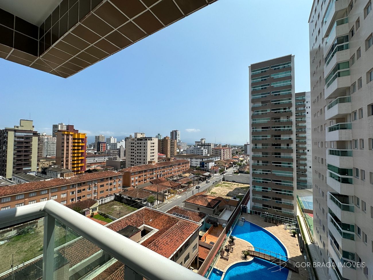 EXCELENTE APARTAMENTO, FINO ACABAMENTO E LAZER COMPLETO