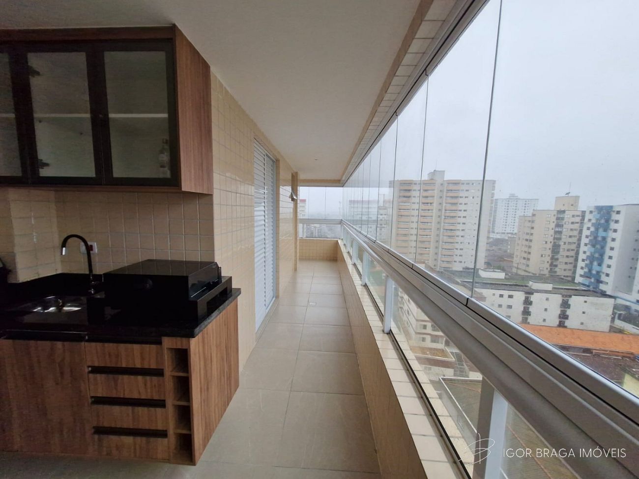 EXCELENTE APARTAMENTO, FINO ACABAMENTO E LAZER
