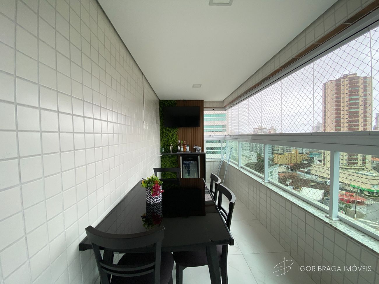 EXCELENTE APARTAMENTO, FINO ACABAMENTO E LAZER COMPLETO