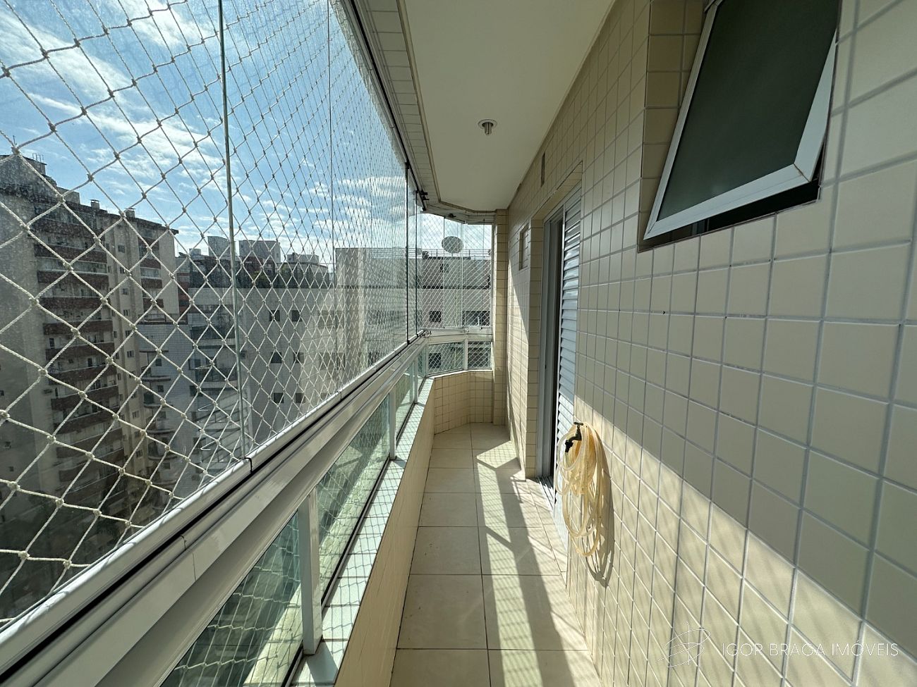 EXCELENTE APARTAMENTO, FINO ACABAMENTO E LAZER COMPLETO