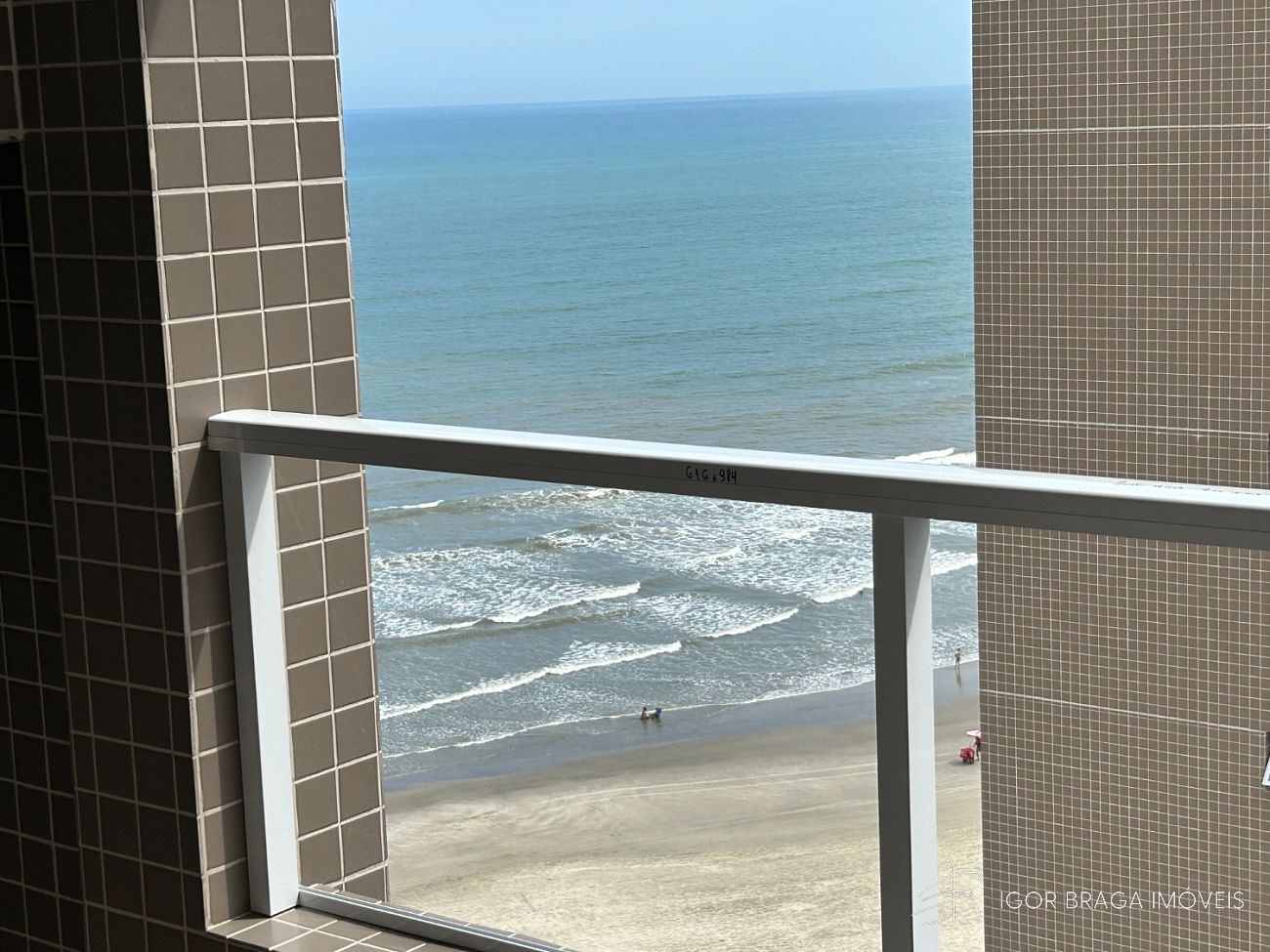 BELISSÍMO APARTAMENTO, FINO ACABAMENTO E LAZER COMPLETO