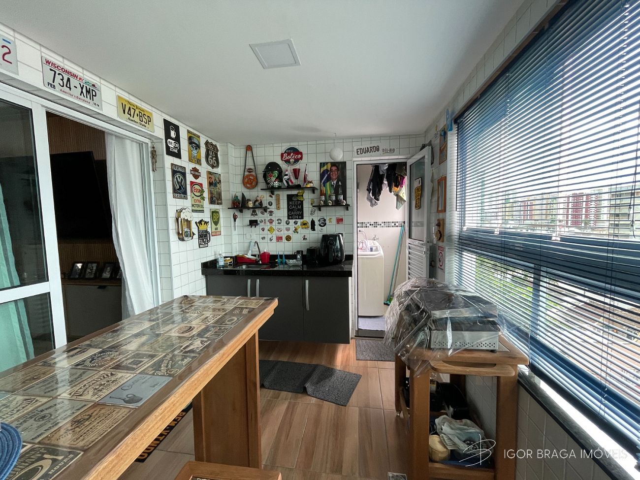 BELÍSSIMO APARTAMENTO, FINO ACABAMENTO E LAZER COMPLETO