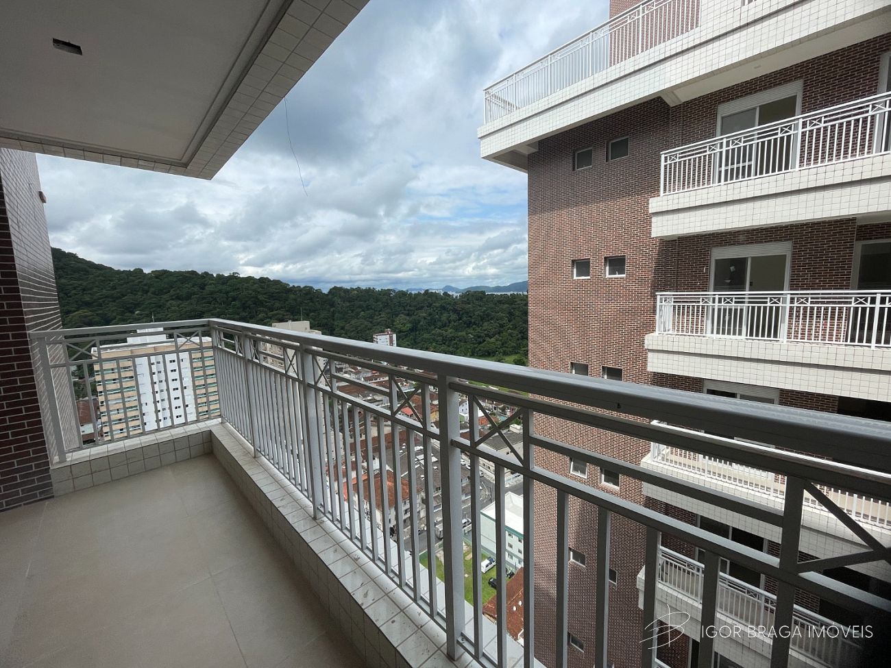 EXCELENTE APARTAMENTO, FINO ACABAMENTO E LAZER COMPLETO