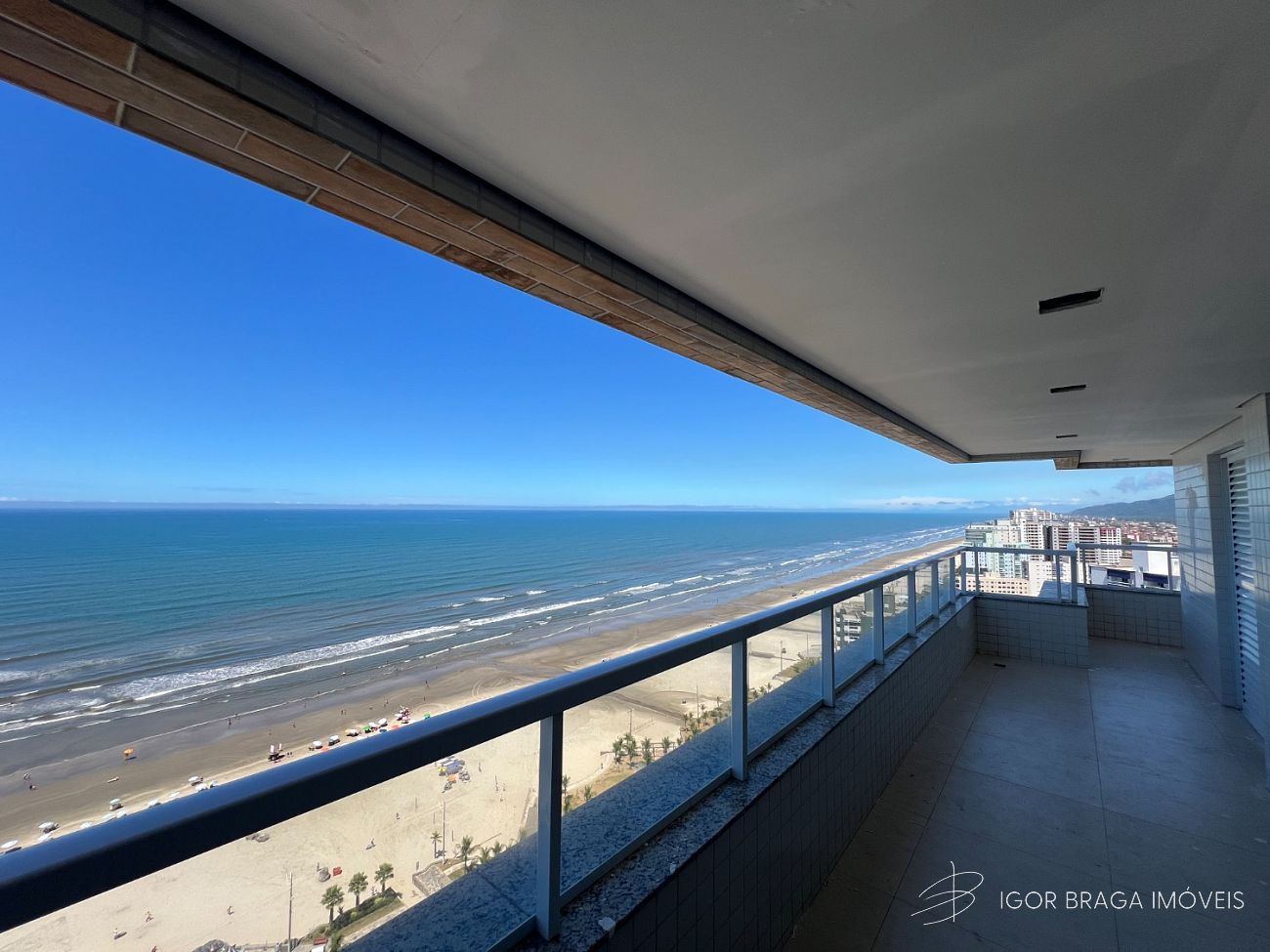 BELÍSSIMO APARTAMENTO, ALTO PADRÃO E LAZER COMPLETO