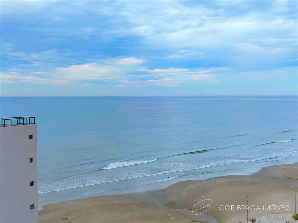 BELÍSSIMO APARTAMENTO, FINO ACABAMENTO E LAZER COMPLETO