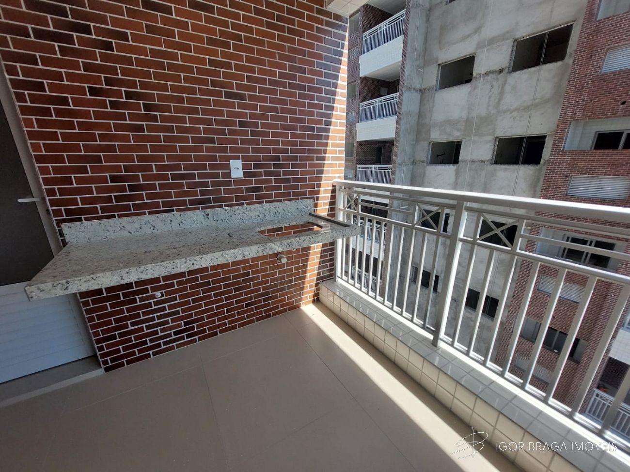 BELÍSSIMO APARTAMENTO, ACABAMENTO FINO E LAZER