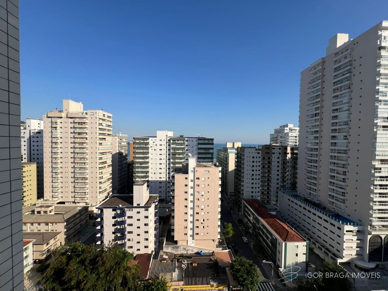 BELISSIMO APARTMENTO, AMPLO E FINO ACABAMENTO