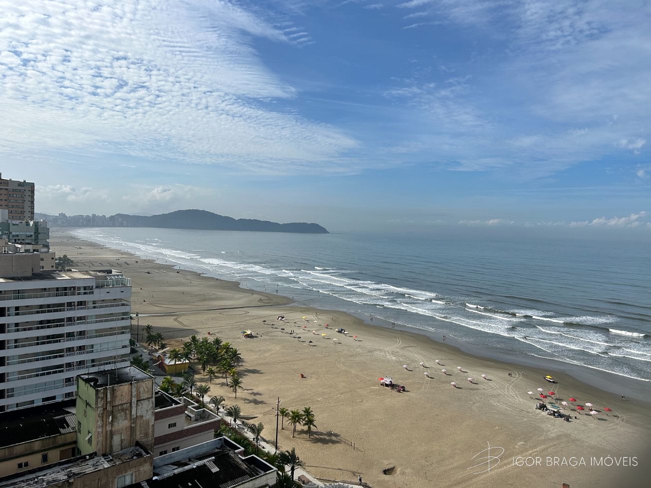 BELÍSSIMO APARTAMENTO ALTO PADRÃO, ACABAMENTO FINO E LAZER COMPLETO