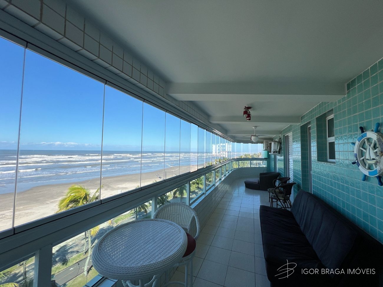 BELISSÍMO APARTAMENTO, FINO ACABAMENTO E LAZER