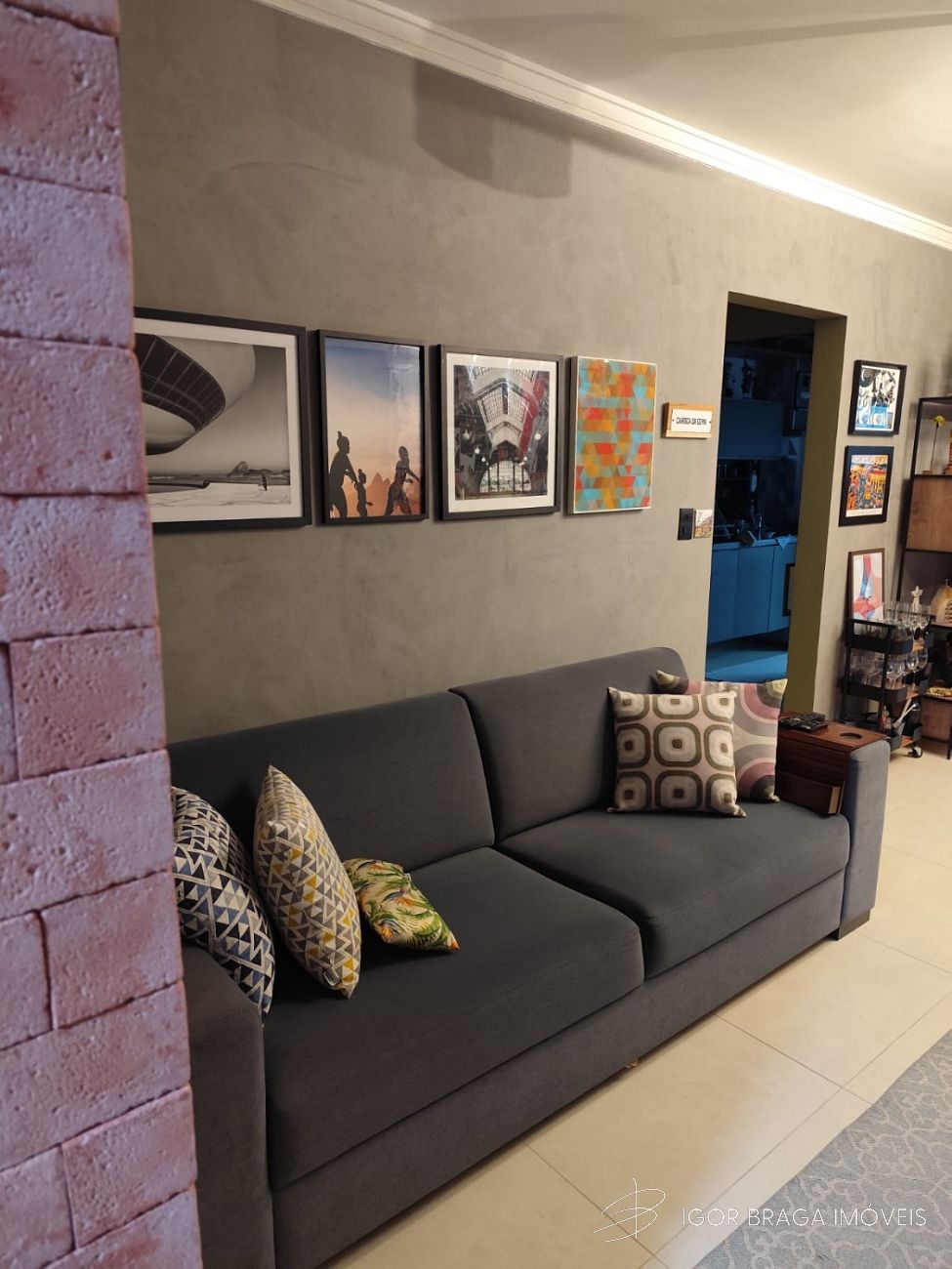 BELÍSSIMO APARTAMENTO, FINO ACABAMENTO E LAZER COMPLETO