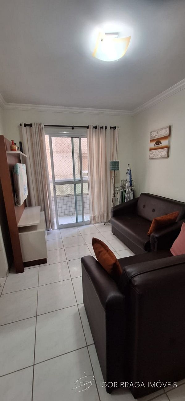 BELÍSSIMO  APARATAMENTO, AMPLO E LAZER COMPLETO