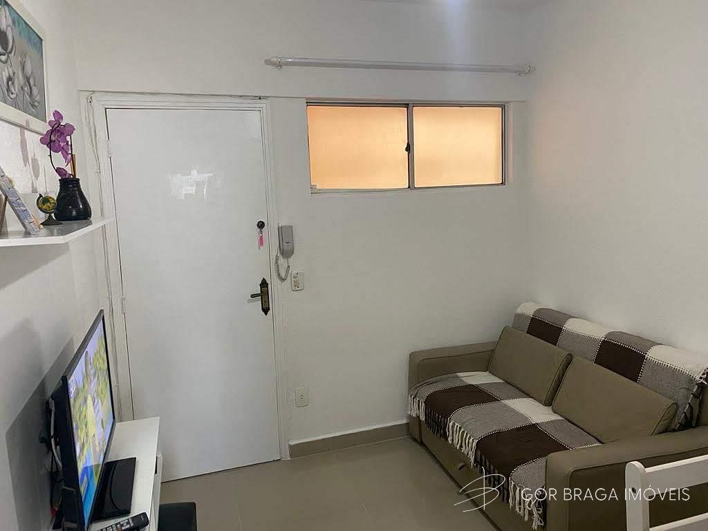 BELÍSSIMO APARTAMENTO, AMPLO E COM LAZER