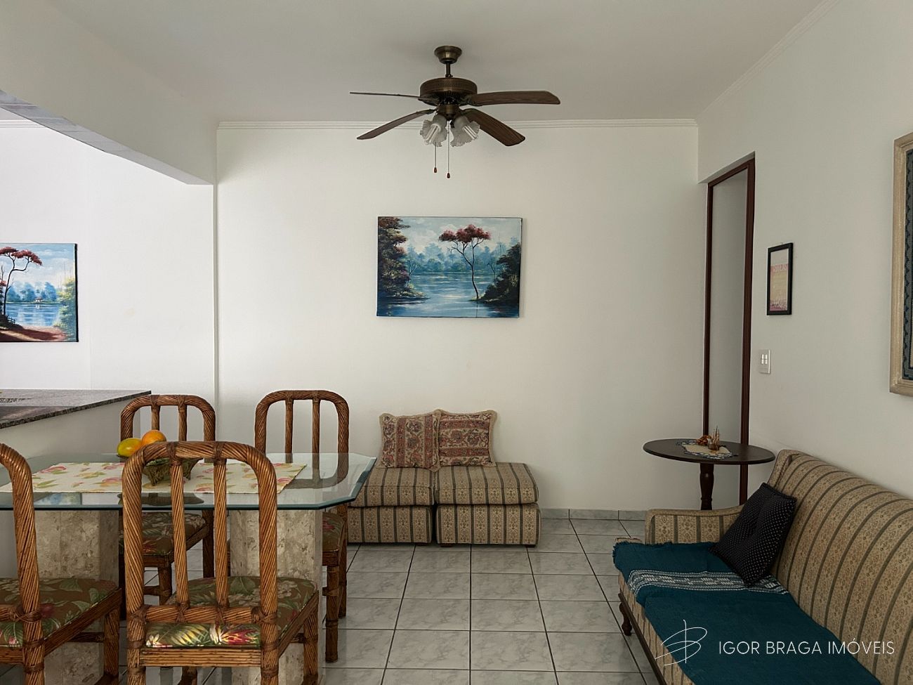 APARTAMENTO COM VISTA PARA O MAR, LOCALIZADO NO BOQUEIRÃO