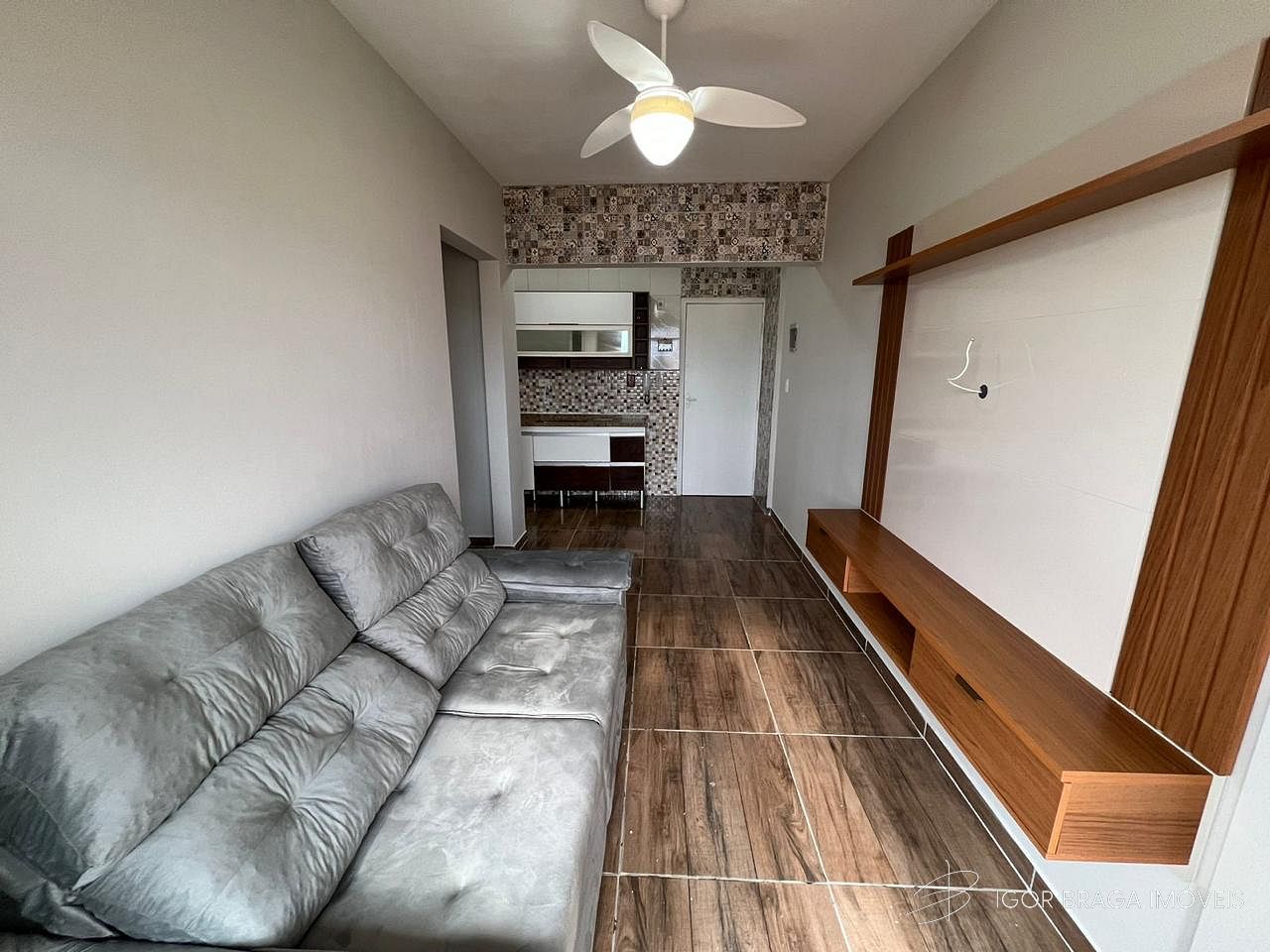 BELÍSSIMO APARTAMENTO, AMPLO E LAZER COMPLETO