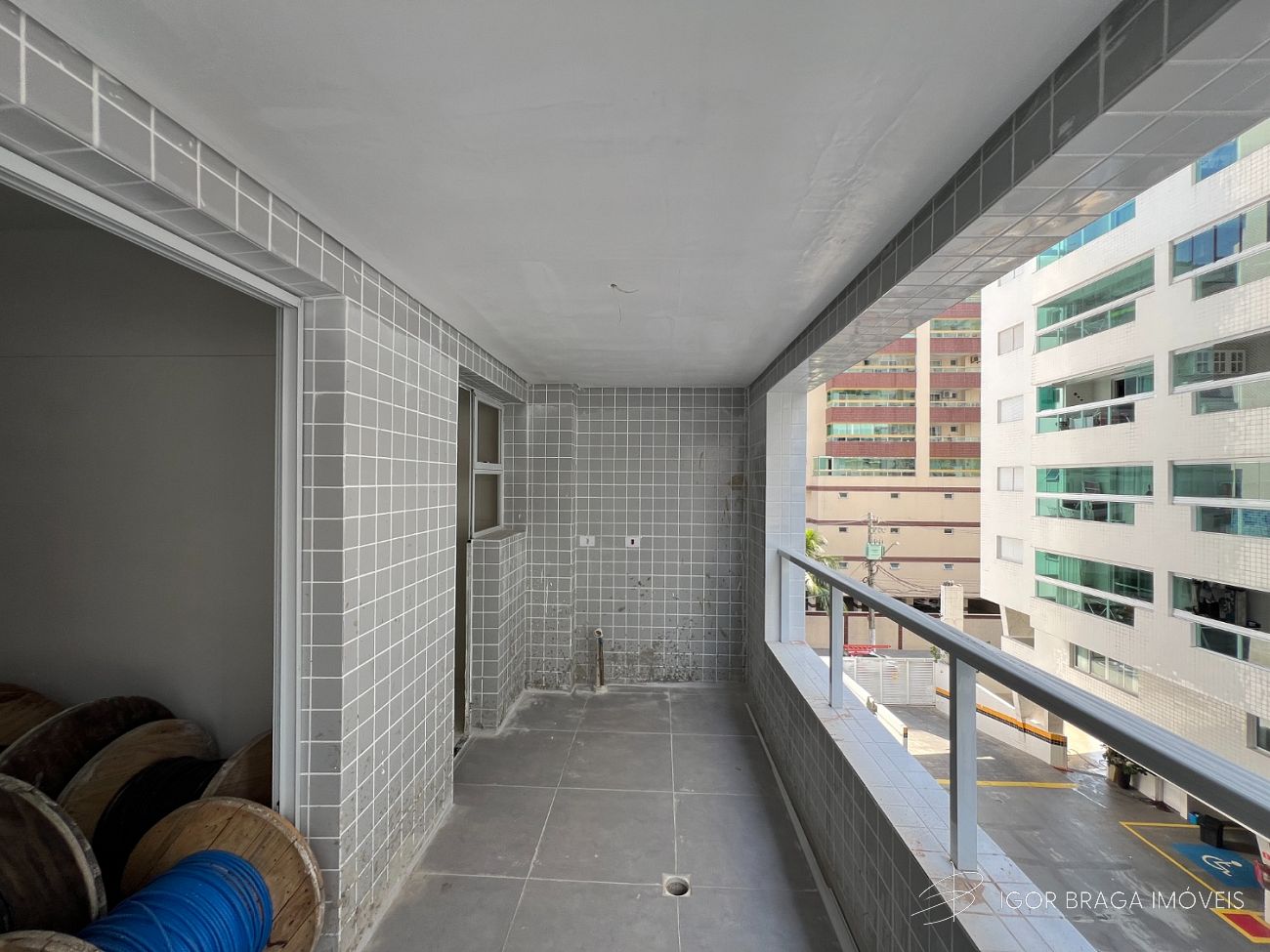 BELÍSSIMA CONSTRUÇÃO, AMPLA E LAZER COMPLETO