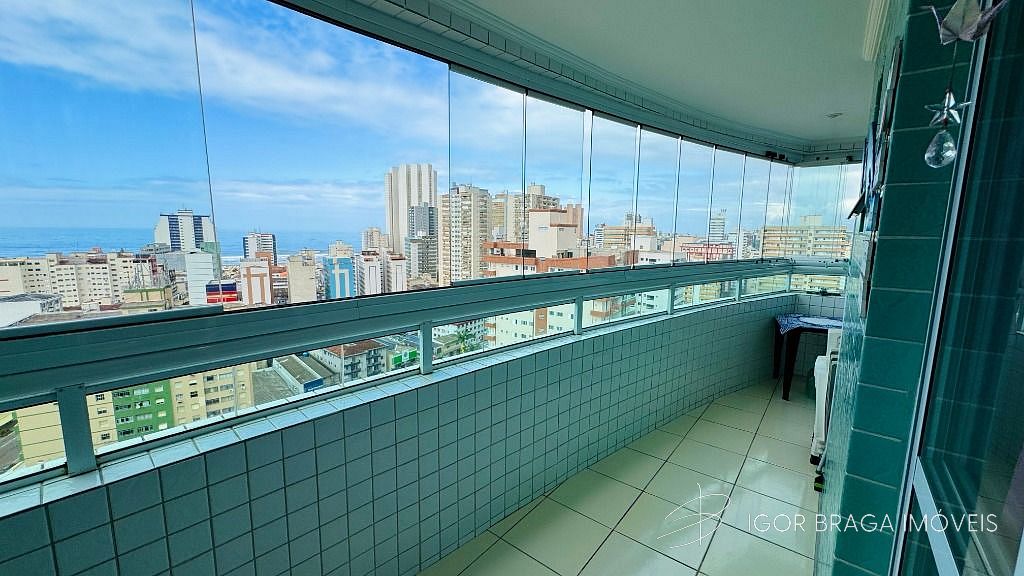 EXCELENTE APARTAMENTO COM VISTA MAR