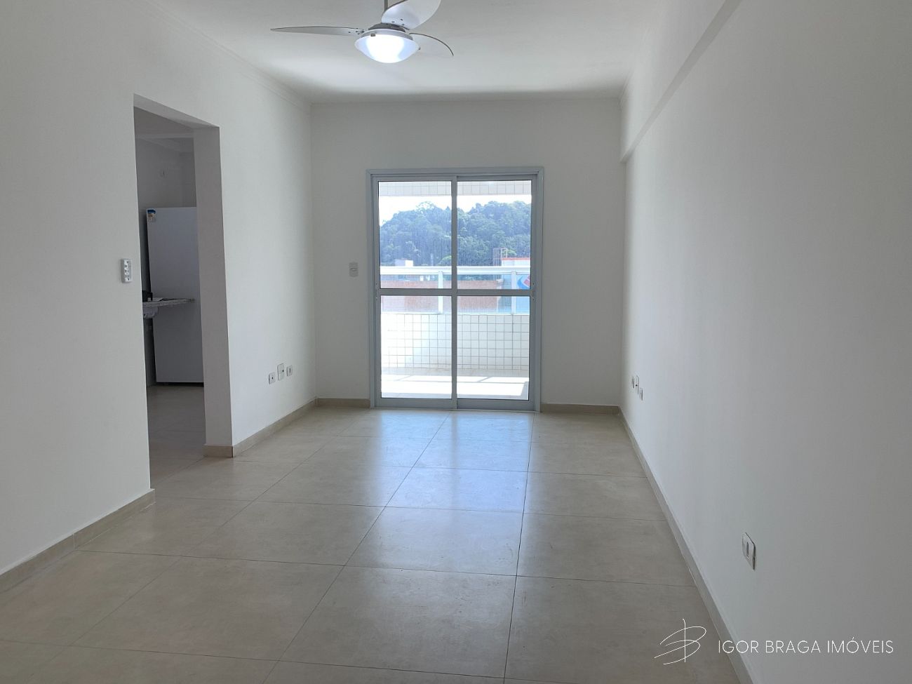 BELÍSSIMO APARTAMENTO, FINO ACABAMENTO E LAZER COMPLETO