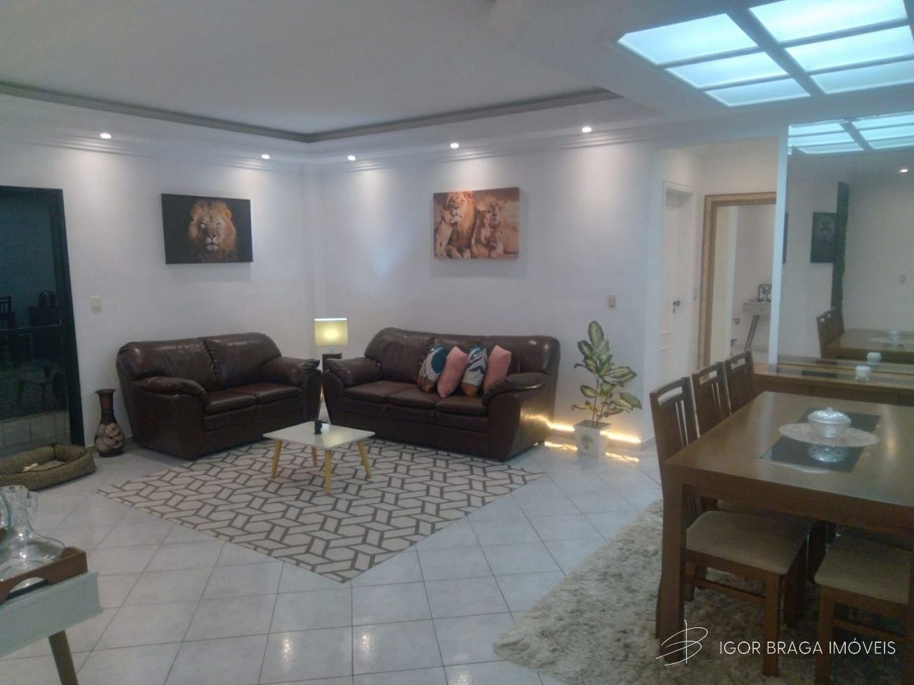 EXCELENTE COBERTURA, AMPLA E LAZER COMPLETO