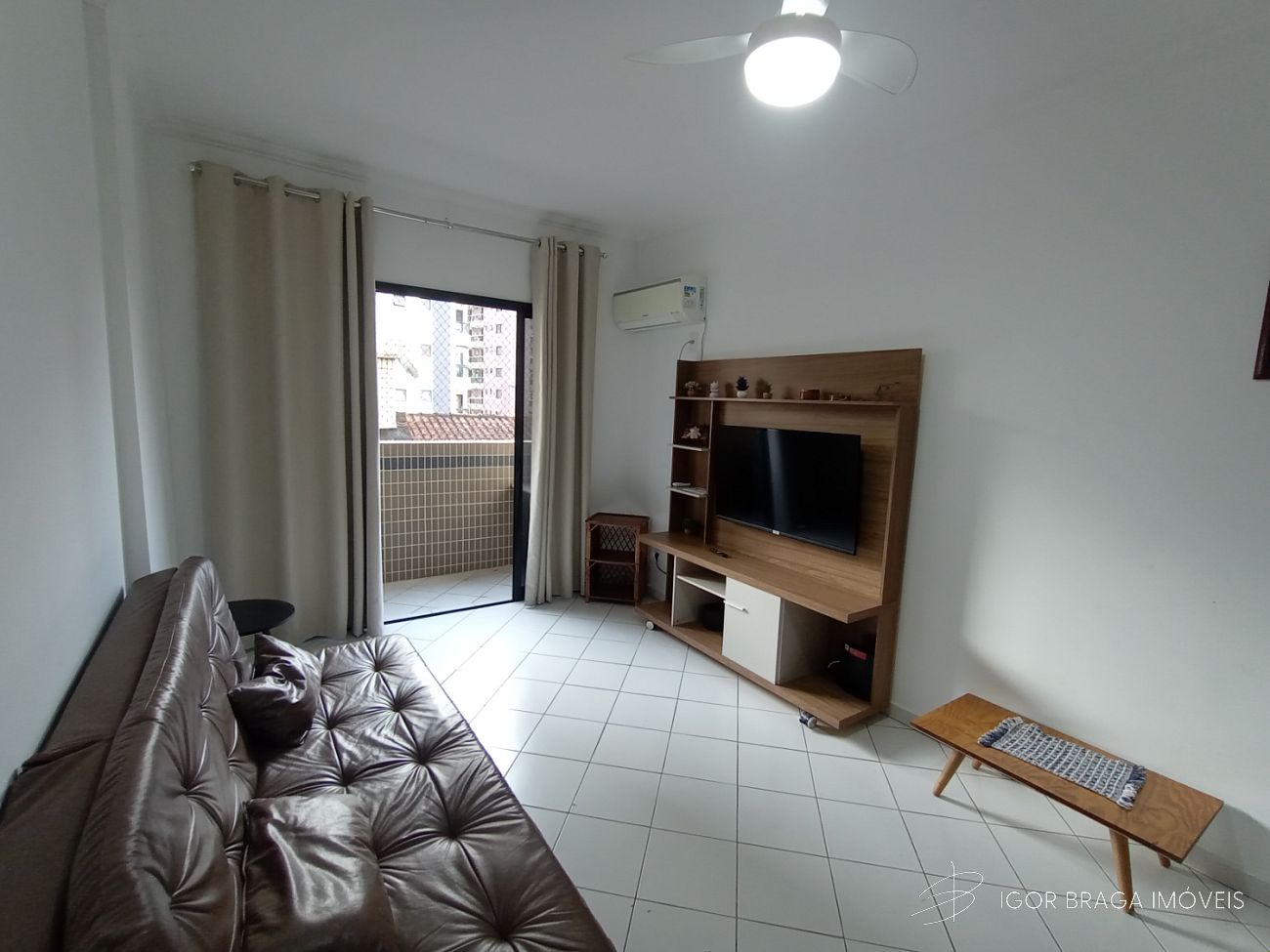 BELÍSSIMO APARTAMENTO, FINO ACABAMENTO E LAZER COMPLETO