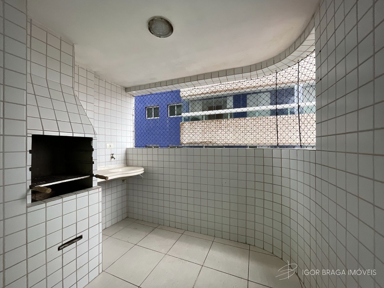 BELÍSSIMO APARATAMENTO, AMPLO E LAZER COMPLETO