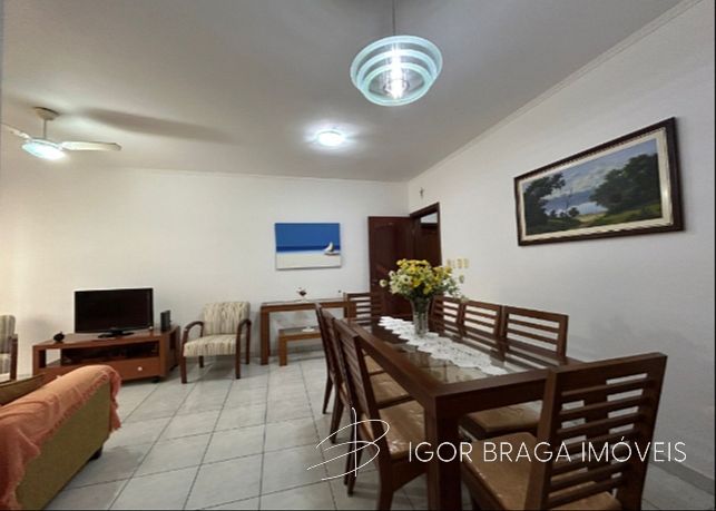 BELÍSSIMO APARTAMENTO, À 100 METROS DA PRAIA  LAZER COMPLETO