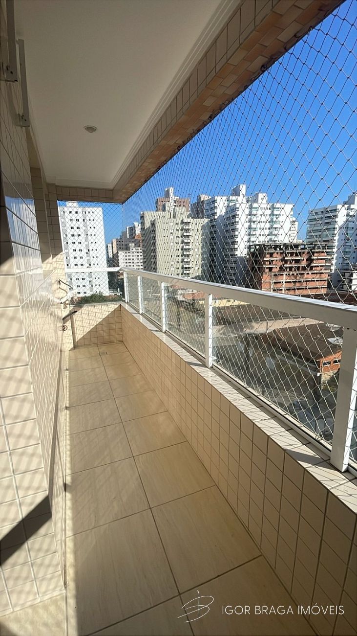 BELÍSSIMO APARTAMENTO, À 350M DO MAR E LAZER COMPLETO