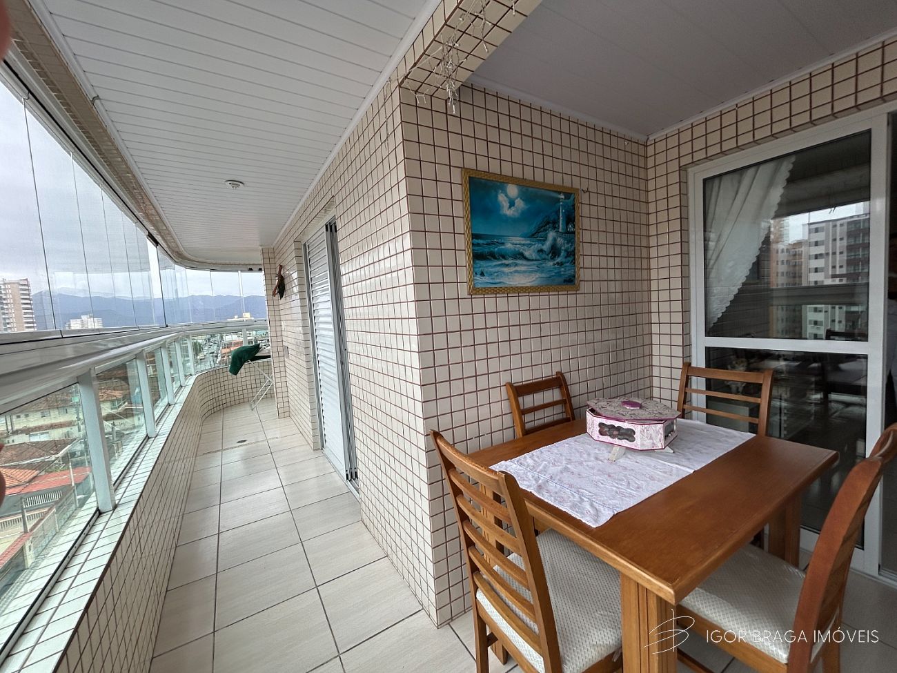 APARTAMENTO A 300M DO MAR E LAZER COMPLETO