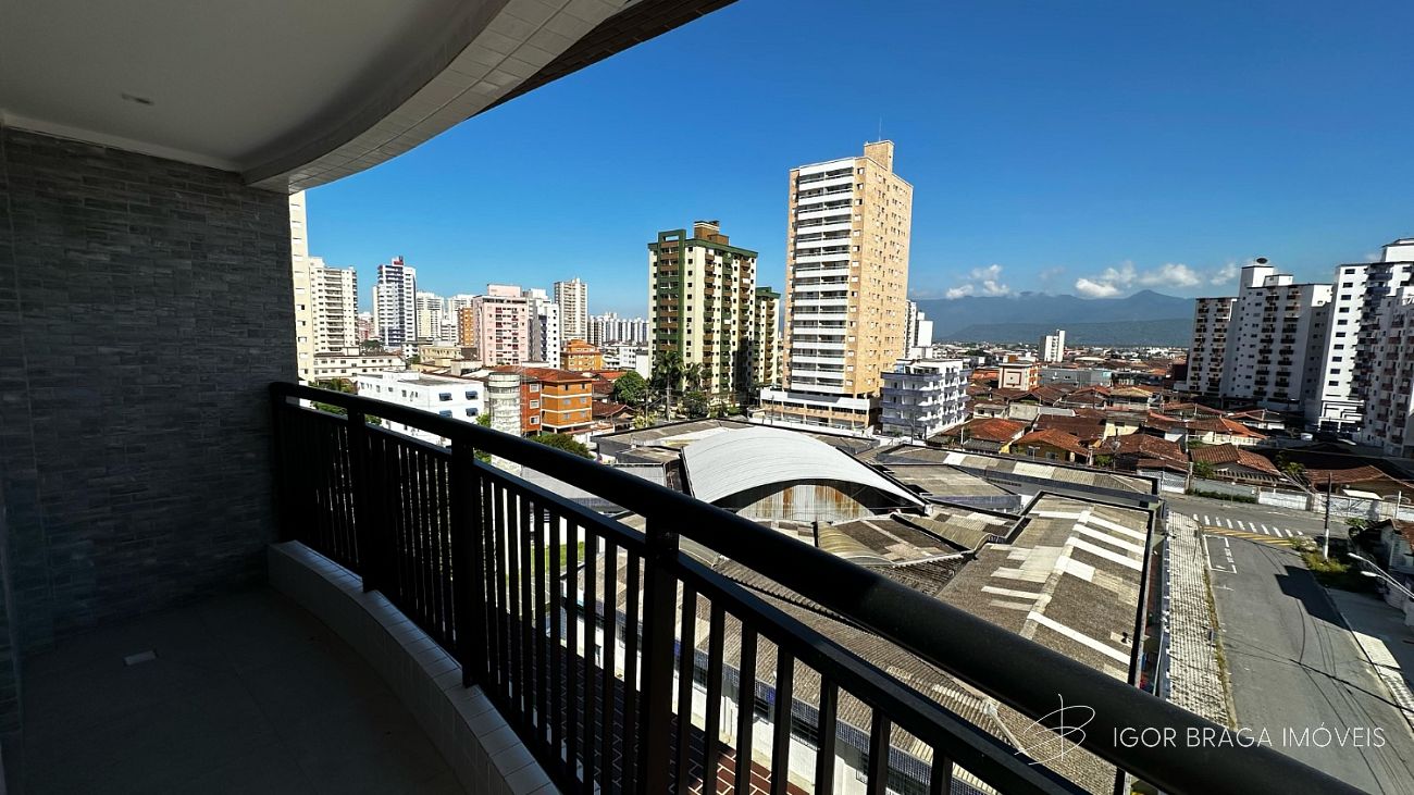 EXCELENTE APARTAMENTO A 400M DO MAR E COM LAZER COMPLETO
