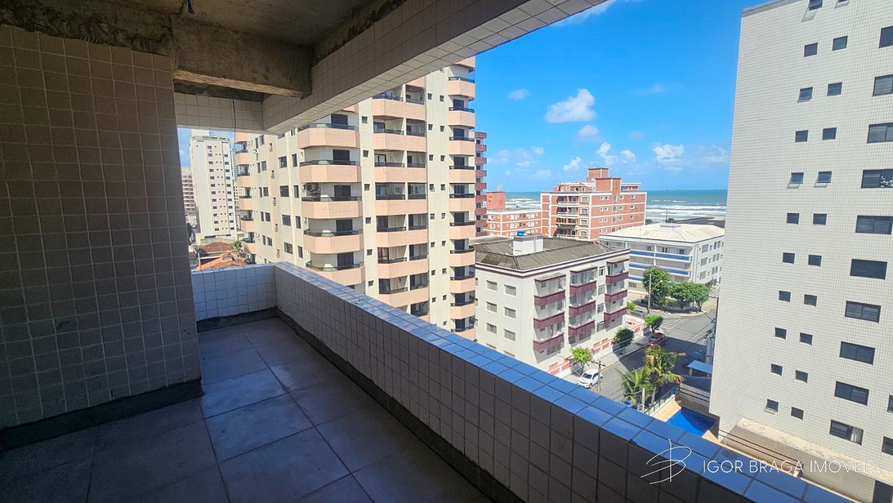 EXCELENTE APARTAMENTO A 160M DO MAR COM AREA DE LAZER COMPLETO