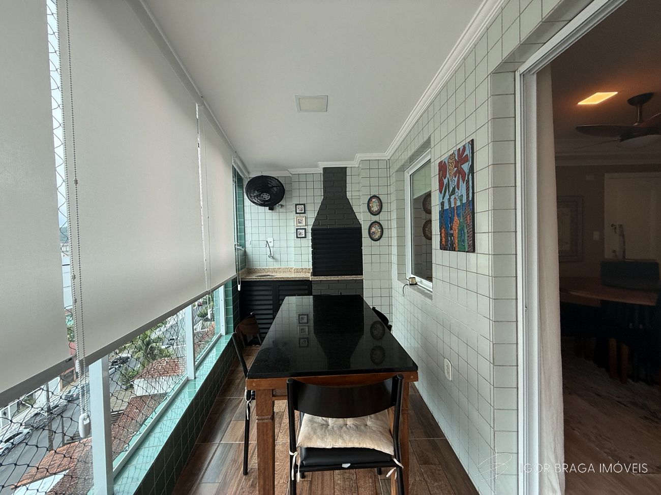 BELÍSSIMO APARTAMENTO A 100M DO MAR E COM AREA DE LAZER COMPLETA