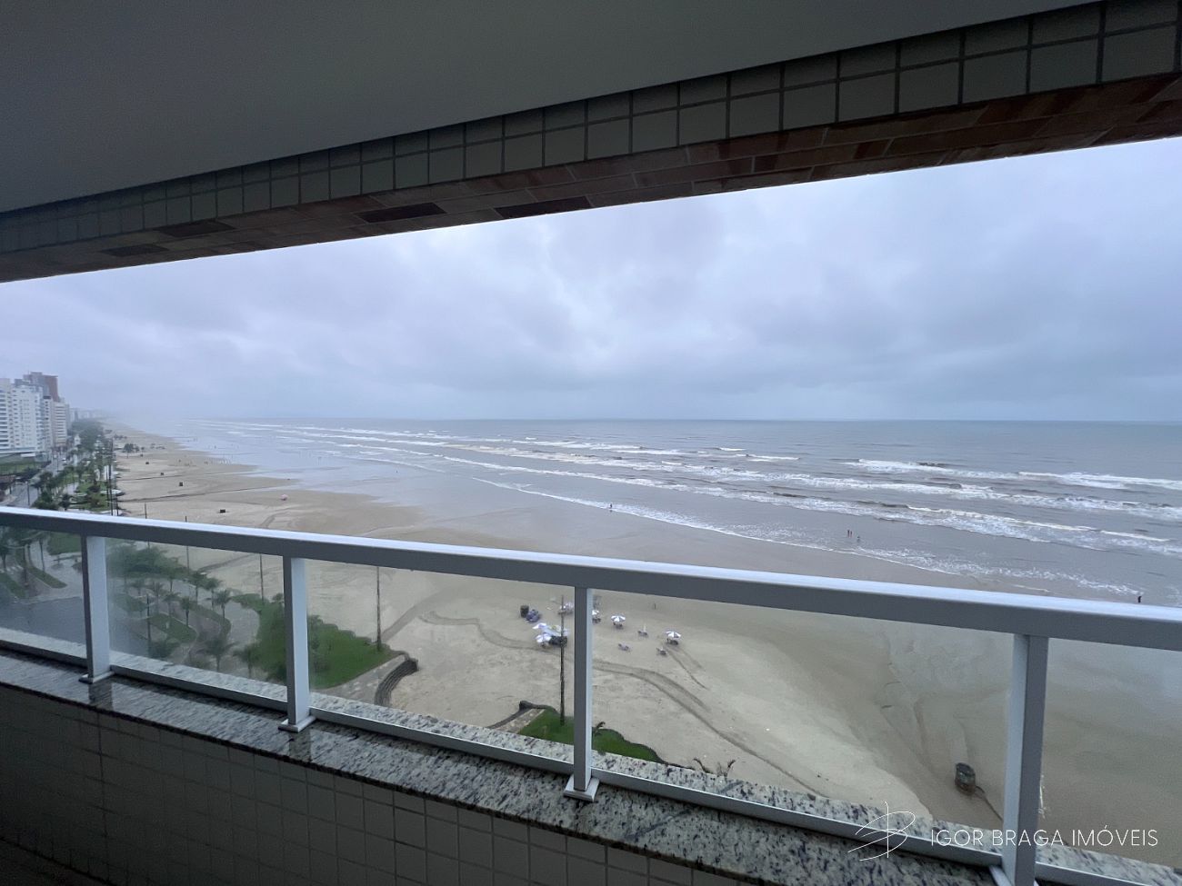 BELÍSSIMO APARTAMENTO NOVO, FINO ACABAMENTO E LAZER COMPLETO