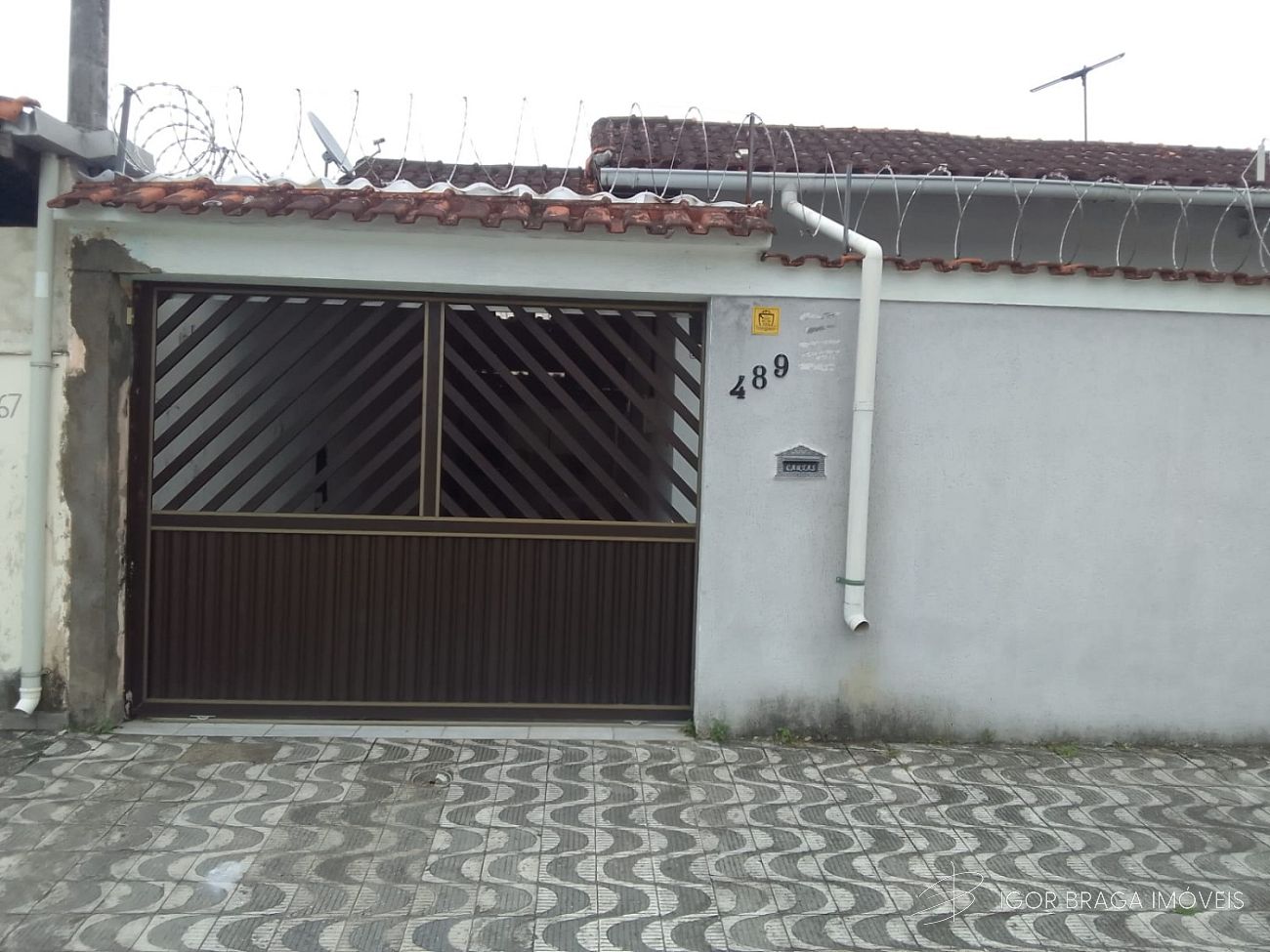 CASA BEM LOCALIZADA, A 600M DO MAR.