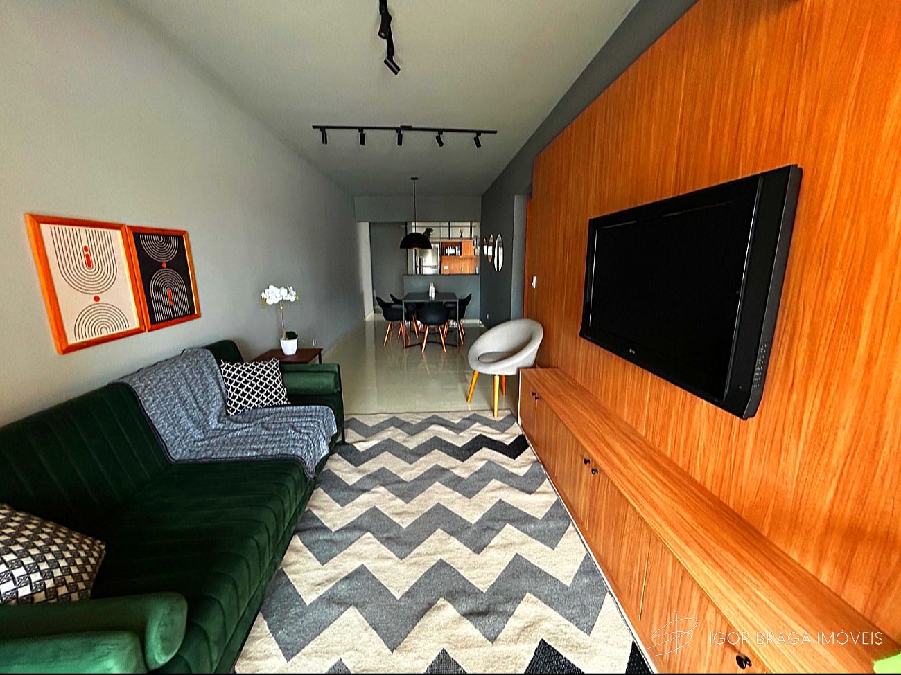 BELÍSSIMO APARTAMENTO, 150M DO MAR E LAZER COMPLETO