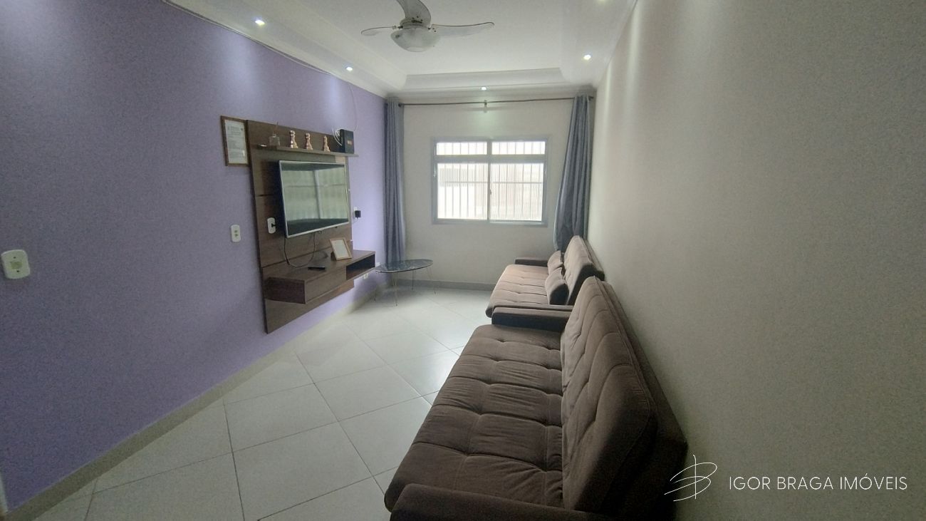 BELÍSSIMO APARTAMENTO, À 20M DO MAR E LAZER COMPLETO