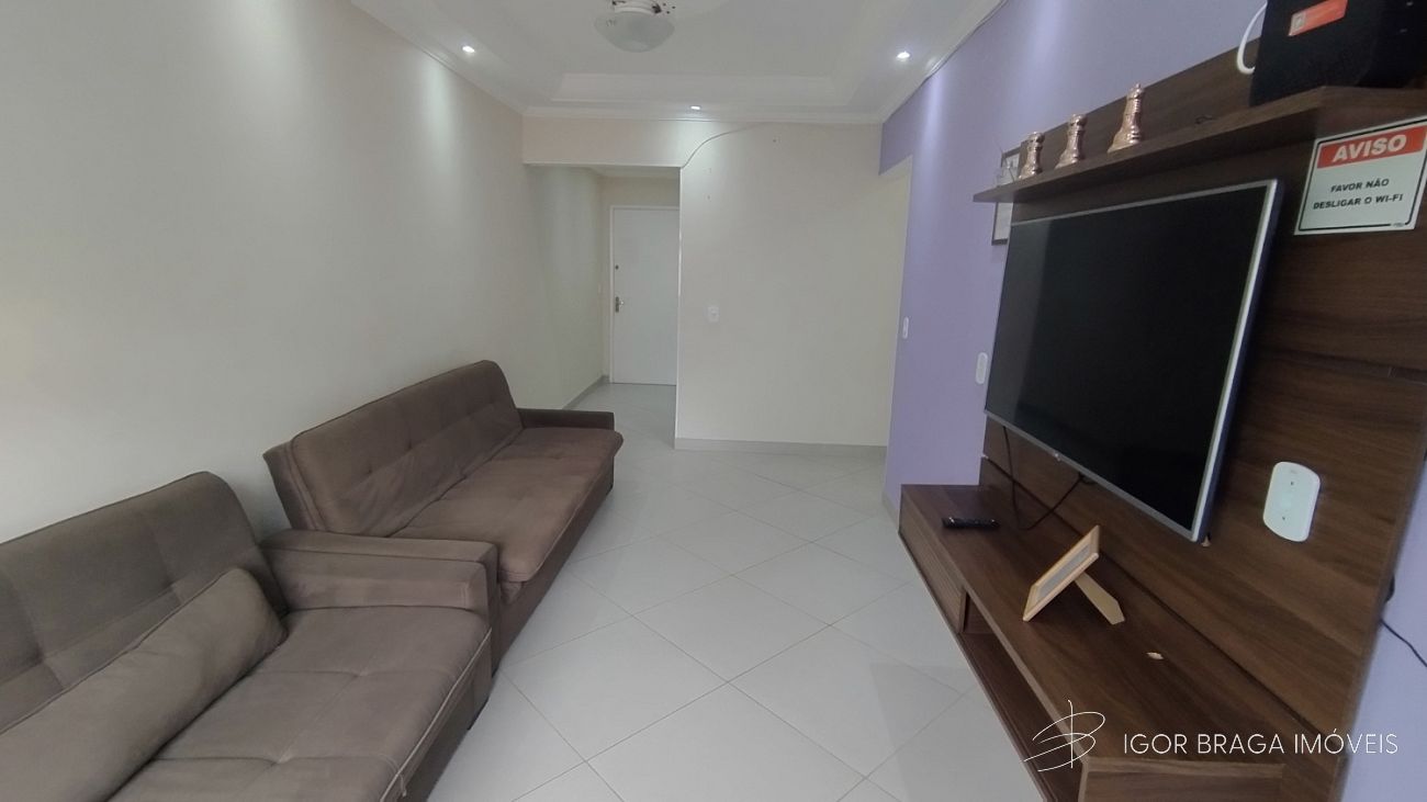 BELÍSSIMO APARTAMENTO, À 20M DO MAR E LAZER COMPLETO