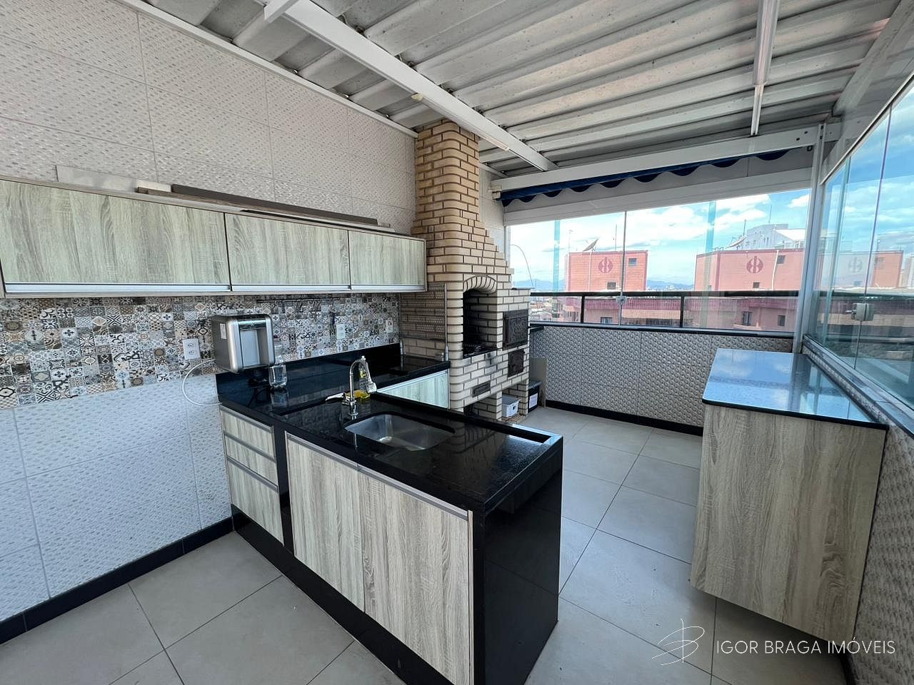 EXCELENTE COBERTURA DUPLEX, À 400M DO MAR E LAZER COMPLETO