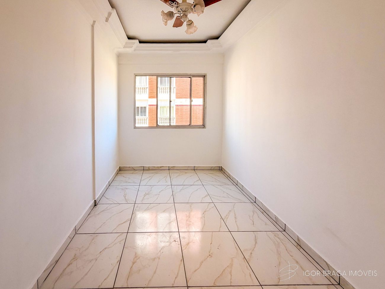 BELÍSSIMO APARTAMENTO, À 280M DO MAR E LAZER COMPLETO