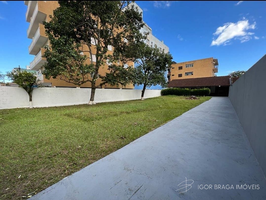 EXCELENTE CASA, À 450M DO MAR E ÀREA GOURMET COM CHURRASQUEIRA